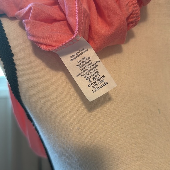 Shirt/Bodysuit - Casual - Picture 5 of 5